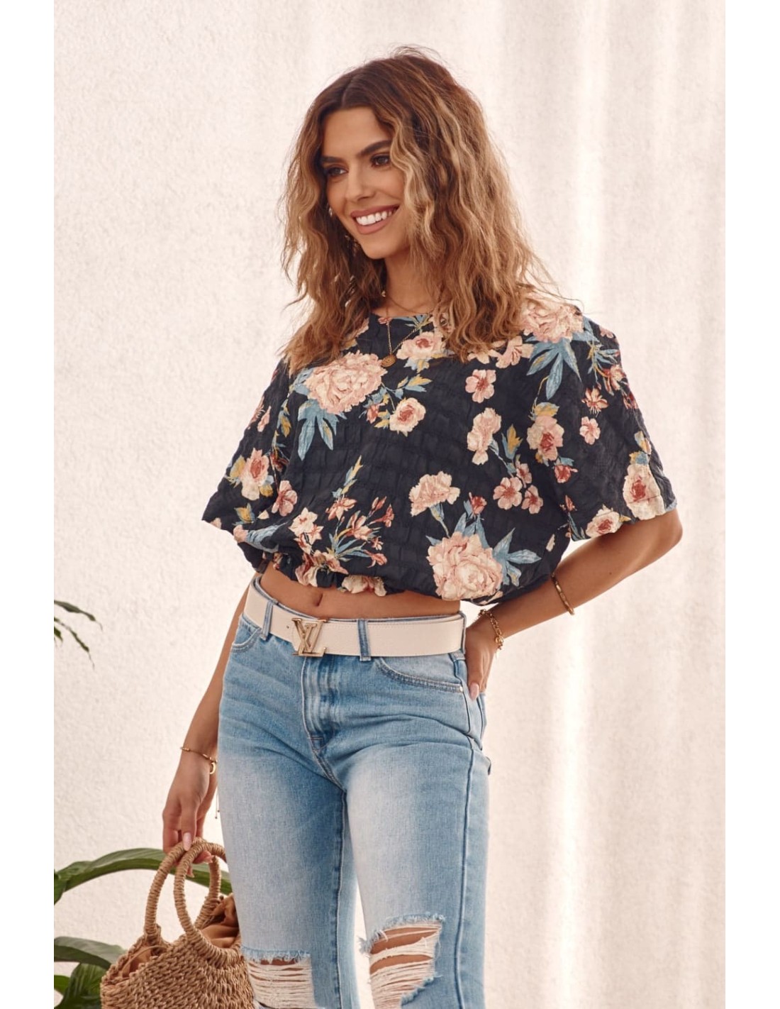 Oversize floral blouse, black, MP29583 - Online store - Boutique